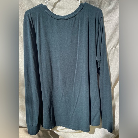 Universal Standard, Blue V-Neck Long Sleeve “V-Rex” shirt, “Deep Sea”, Medium - Picture 2 of 3